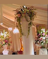 ROMANTIC COLUMN FLOWERS Wedding Reception Arrangements in Wilmington, DE | EVERLASTING BEAUTY FLORAL DESIGNS