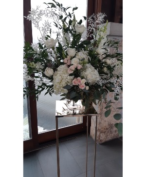 Wedding Arrangement 