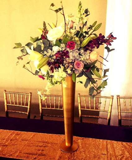 Wedding arrangement High base wedding arrangement