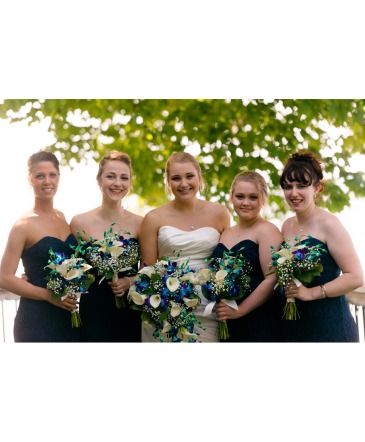 Wedding Bouquets Custom Bouquets in Penn Yan, NY | Garden of Life Flowers