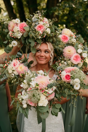 Wedding Party Flowers  in Sturgis, MI | FRANNY'S FLOWERS