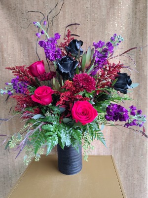 WEDNESDAY'S WOE HALLOWEEN FLOWER ARRANGEMENT