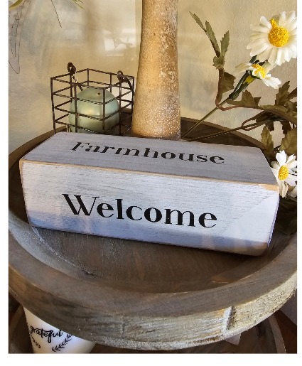 Welcome block Gift item house and home