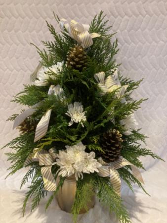 White and gold Christmas tree 