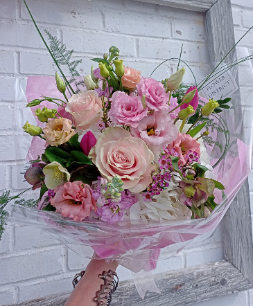 Love You Bouquet Designer's Choice in Glastonbury, CT | THE FLOWER DISTRICT