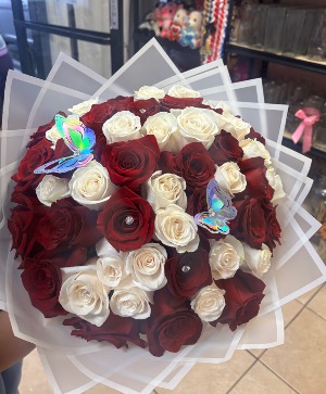 White And Red Ramo