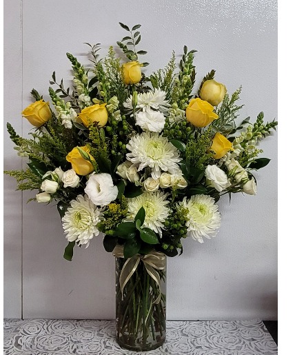 White and yellow vase Funeral 