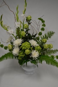 White basket Sympathy basket