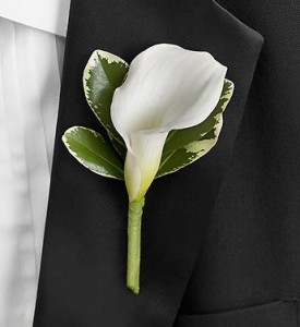 White calla lily boutineer 