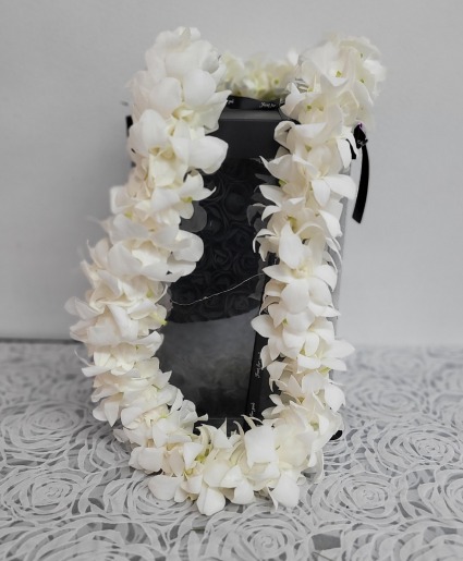 White double orchid lei  Graduation 