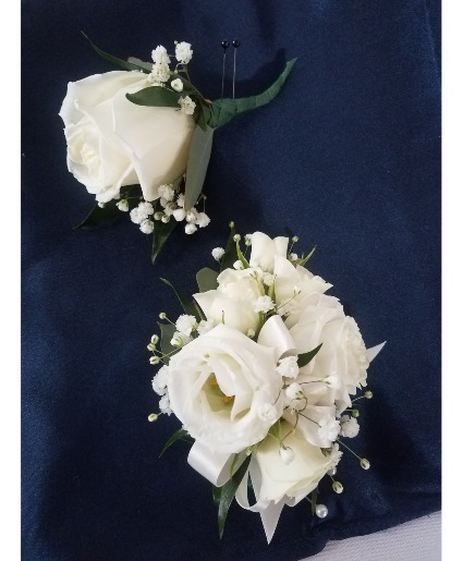 White Floral Wrist Corsage & Bout set Spray Roses & Lisianthus