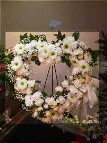 white heart Wreath