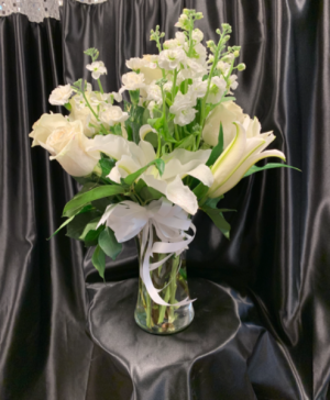 WHITE LOVE in Round Lake, IL - CUNA'S FORMAL WEAR & FLOWERS INC.