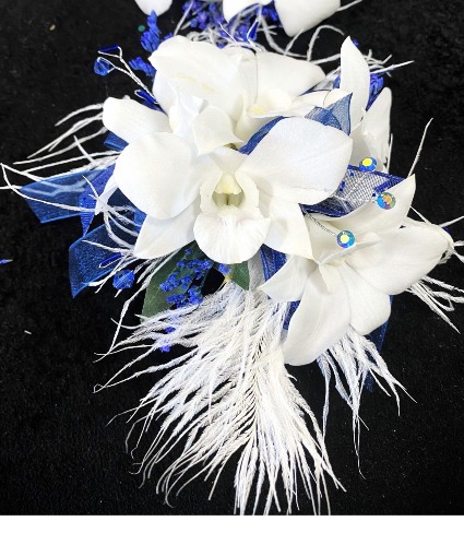 WHITE ORCHIDS AND FEATHERS Corsage