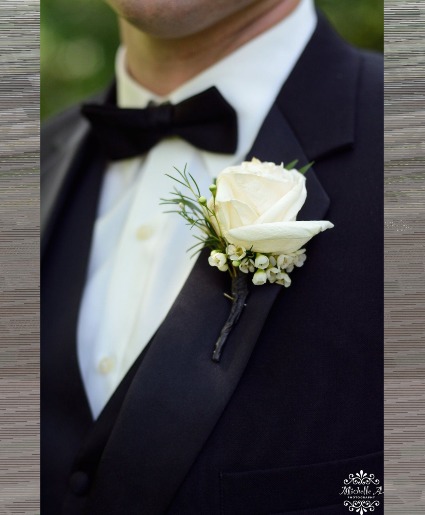 White rose boutonniere 