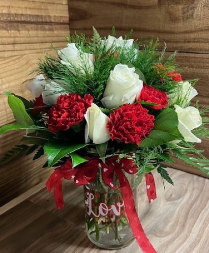 White Rose Valentine vase