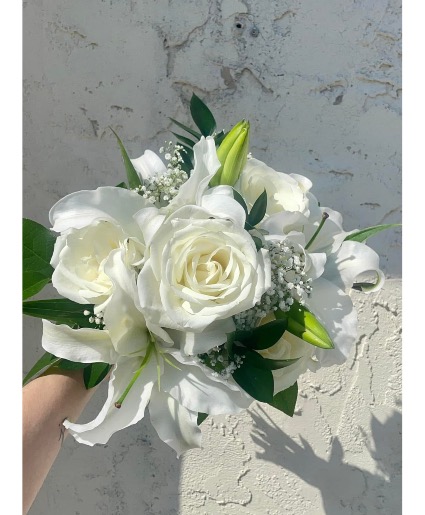 White roses & lilies  bouquet  