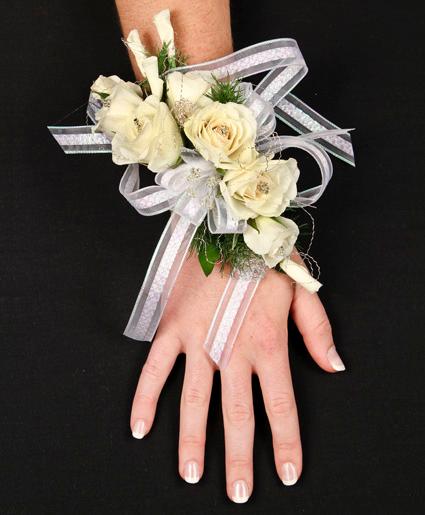 HIGH STYLE WHITE Corsage