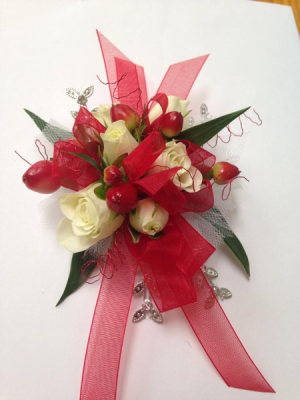 White Spray Rose with Red Hypericum Berries 