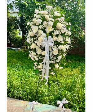 White standing spray  