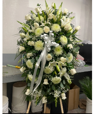 WHITE STANDING SPRAY 