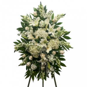 White Tribute Spray 