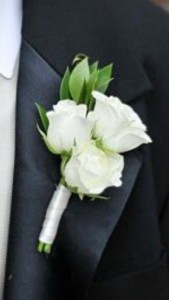 White trio Boutonnière