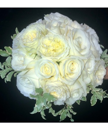 White Wedding Wedding Bouquet in Key West, FL | Petals & Vines