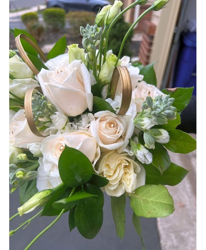 White with a Touch of Gold  Bouquet 