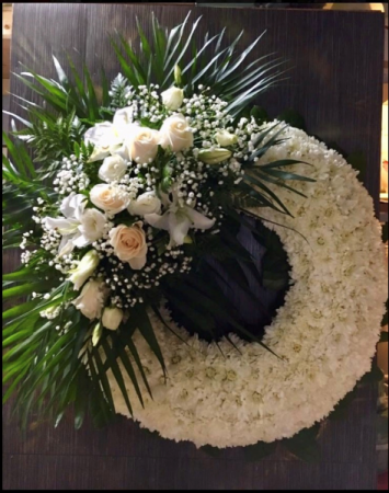 White Wreath 