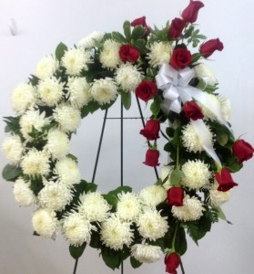 White Wreath Standing Wreath in Darien, CT | DARIEN FLOWERS