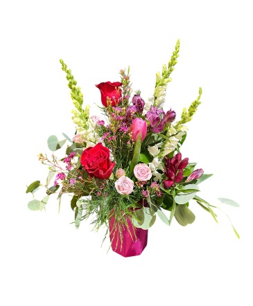 Wild at Heart Floral Arrangement in Windom, MN | SHANNON LYNN'S FLORAL & BOUTIQUE