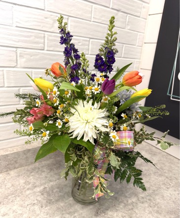 Wild & Colorful  in Wayne, NE | Bloom & Grace