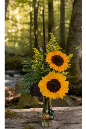 Wild Sunflowers and Goose Vase FHF-FD642 Local availability only