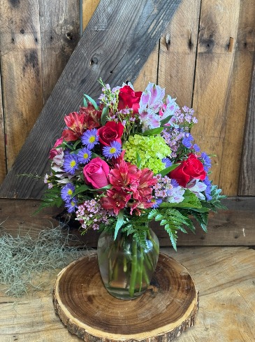 Wildflower Kiss Flower Arrangement in Moncks Corner, SC | Mama and Me Flowershack