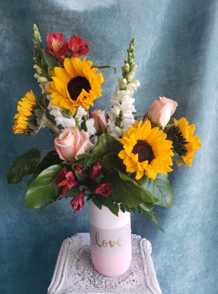 WILDFLOWER  LOVE FLOWER ARRANGEMENT