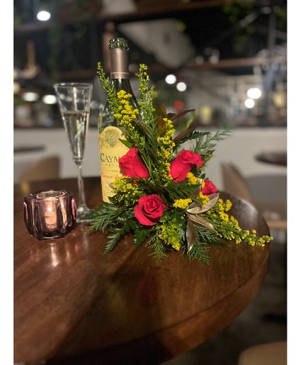 WINE & FLOWERS RED, WHITE, OR CHAMPANGE