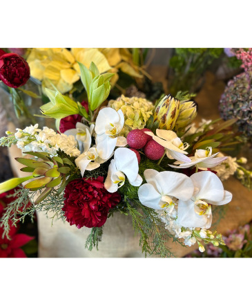 Winter Lux Floral Arrangement in Darien, CT | DARIEN FLOWERS