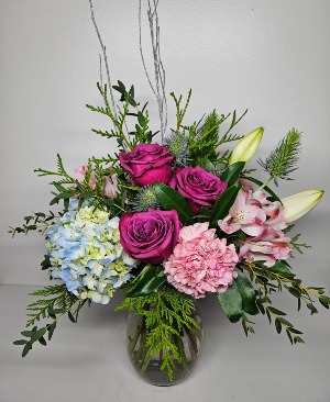  Winter Splash Flower Arrangement