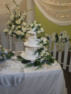 WINTER WEDDING CAKE WEDDING