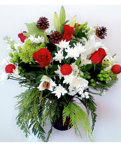 WINTER WONDERLAND CHRISTMAS ARRANGEMENT 