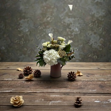 Winters Magic  in Culpeper, VA | ENDLESS CREATIONS FLOWERS AND GIFTS