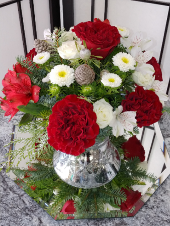 Wish You A Merry Christmas Fresh Arrangement