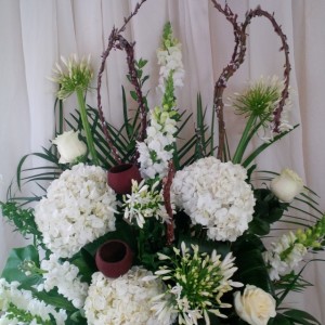 With Fond Memories Funeral Tribute in Woodbridge, ON | PRIMAVERA FLOWERS & MORE LTD.