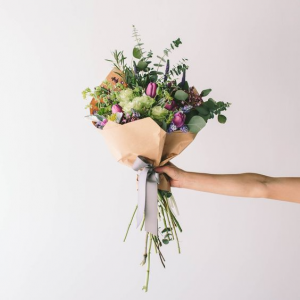 Wrap Club Bundle of Select Seasonal Flowers