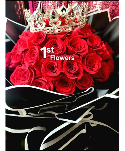 Wrapped Roses w/crown  Roses