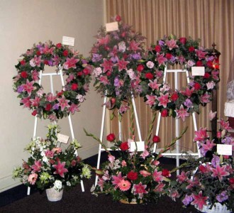 Wreath 9 Wreaths, and Crosses