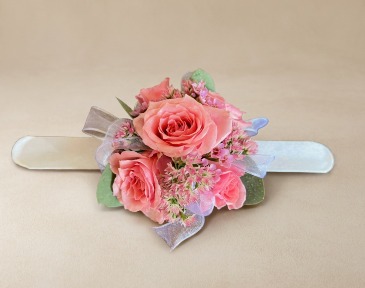 Wrist corsage  in Eagle, ID | Hope Blooms Flowers & Things