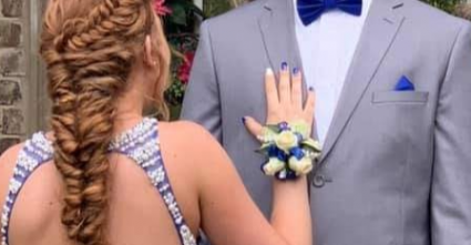 WRIST CORSAGE WRIST CORSAGE