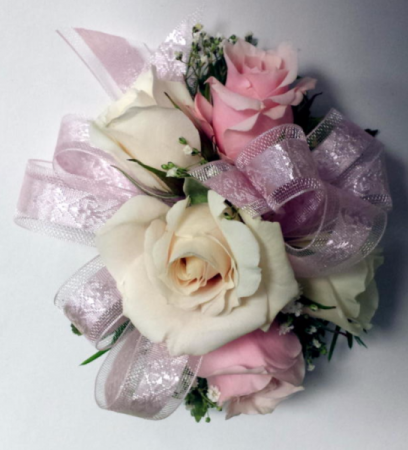 Wristlet  WPM Corsage